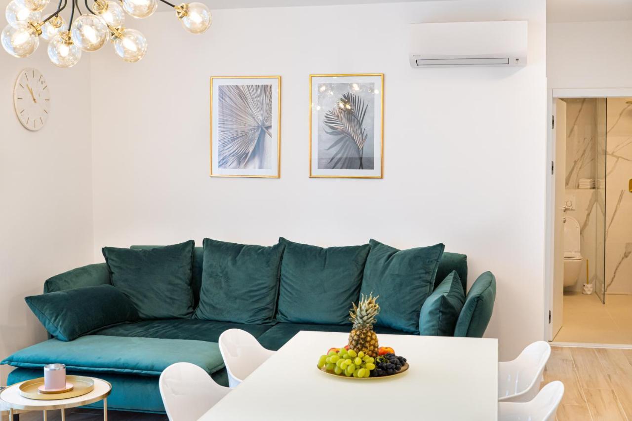 Golden Luxury Apartment Спліт Екстер'єр фото
