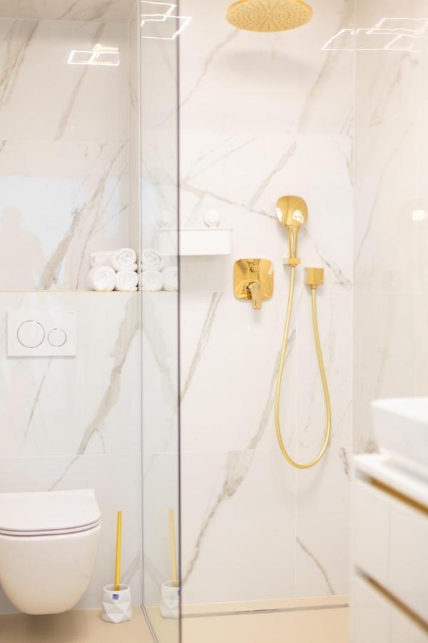 Golden Luxury Apartment Спліт Екстер'єр фото