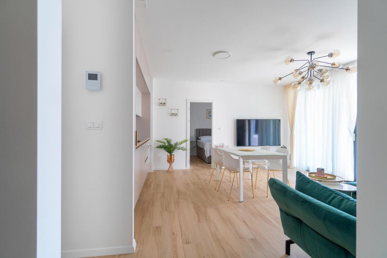 Golden Luxury Apartment Спліт Екстер'єр фото